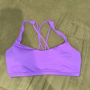 Lululemon free to be bra